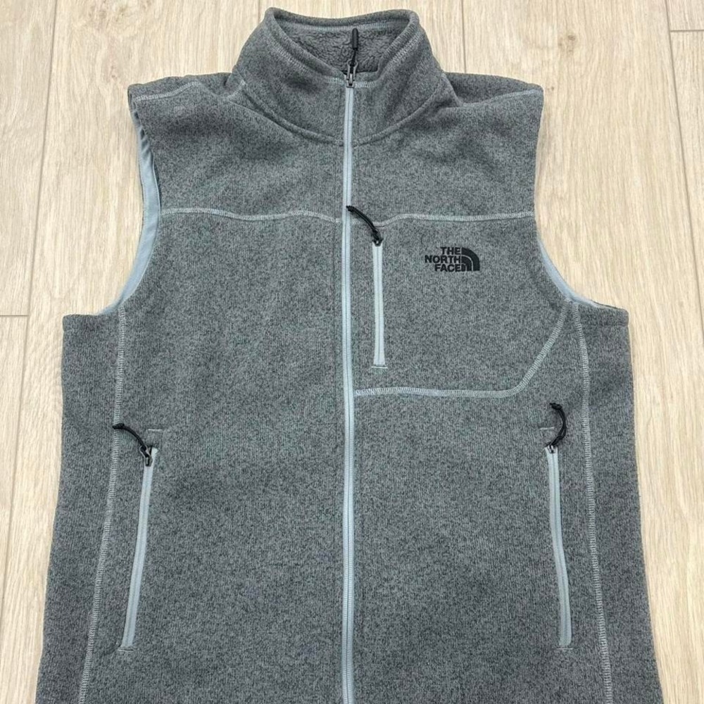 The North Face Gordon Lyons vest men's size Large Excellent Condition Zip